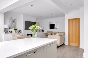 Photo 28- click for photo gallery